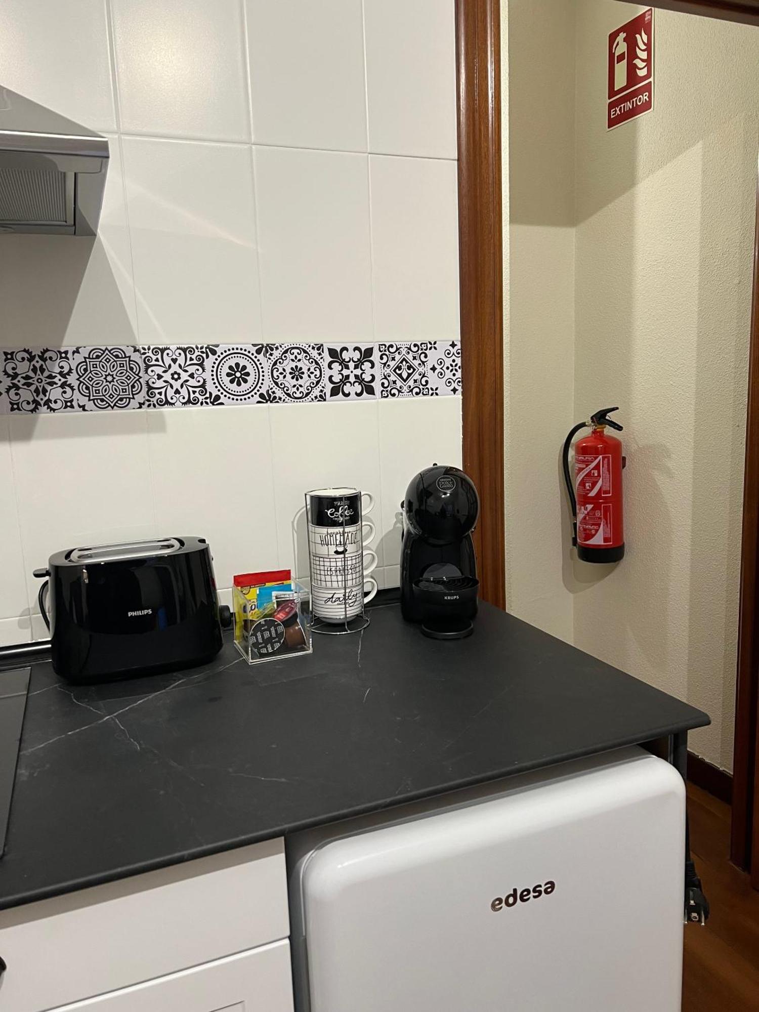 Apartamentos Val De Комильяс Номер фото